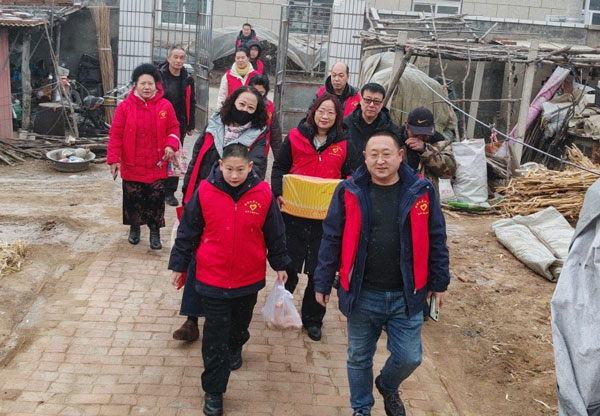 2026年新年前夕 郭明义爱心团队沟帮子福全爱心团队走访慰问困难群体
